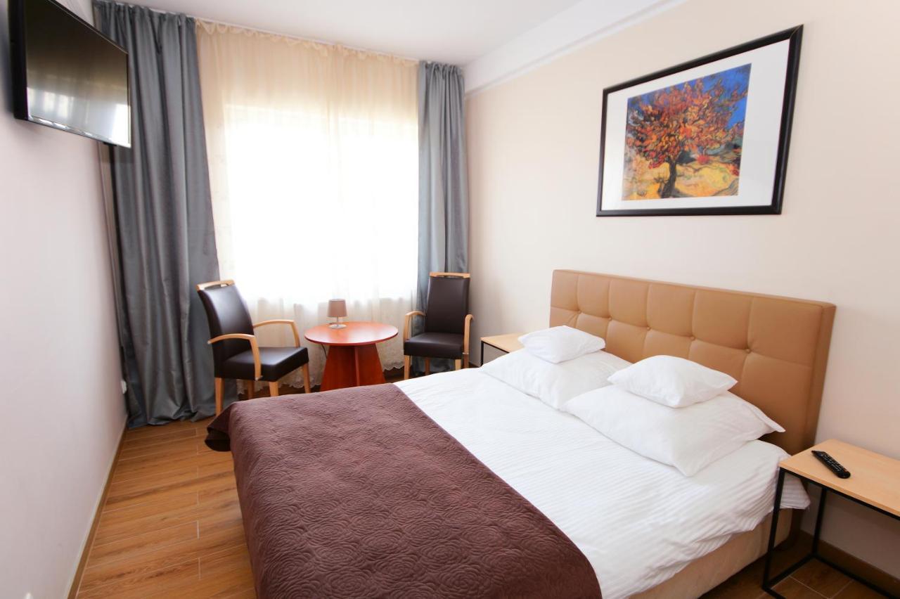 Koral Hotel วาเดสวาโวโว ฮวาโปโว ภายนอก รูปภาพ