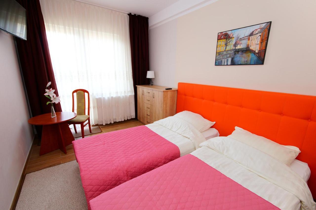 Koral Hotel วาเดสวาโวโว ฮวาโปโว ภายนอก รูปภาพ